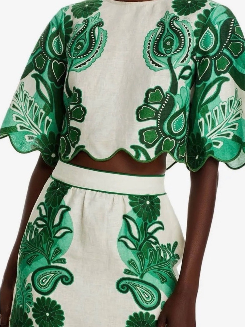 FARM Rio Cropped Scallop Hem Floral Top - Green/White